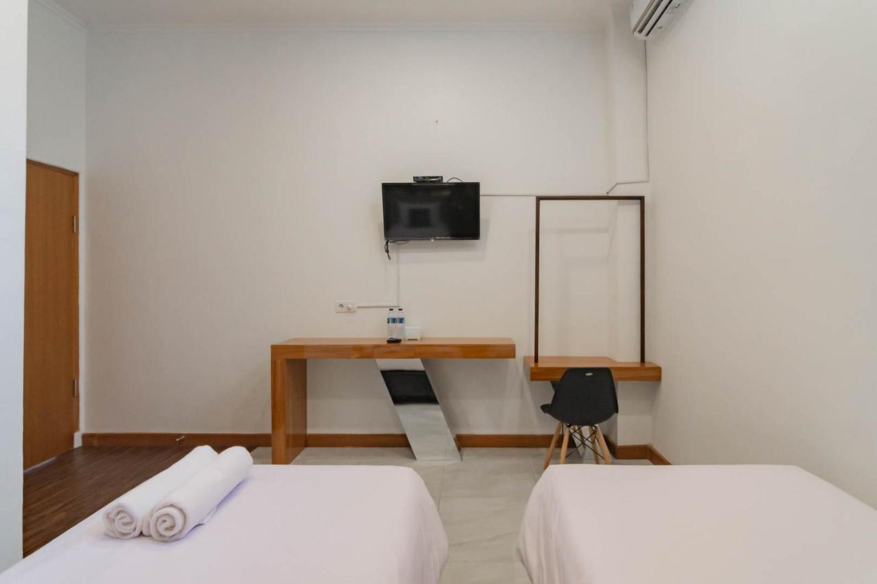 Urbanview Hotel Sagara 보고르 외부 사진