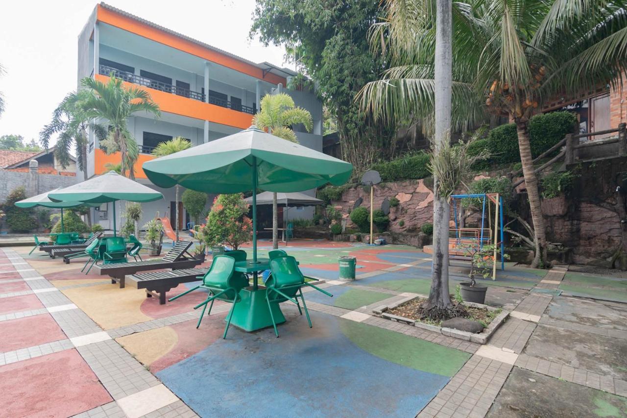 Urbanview Hotel Sagara 보고르 외부 사진