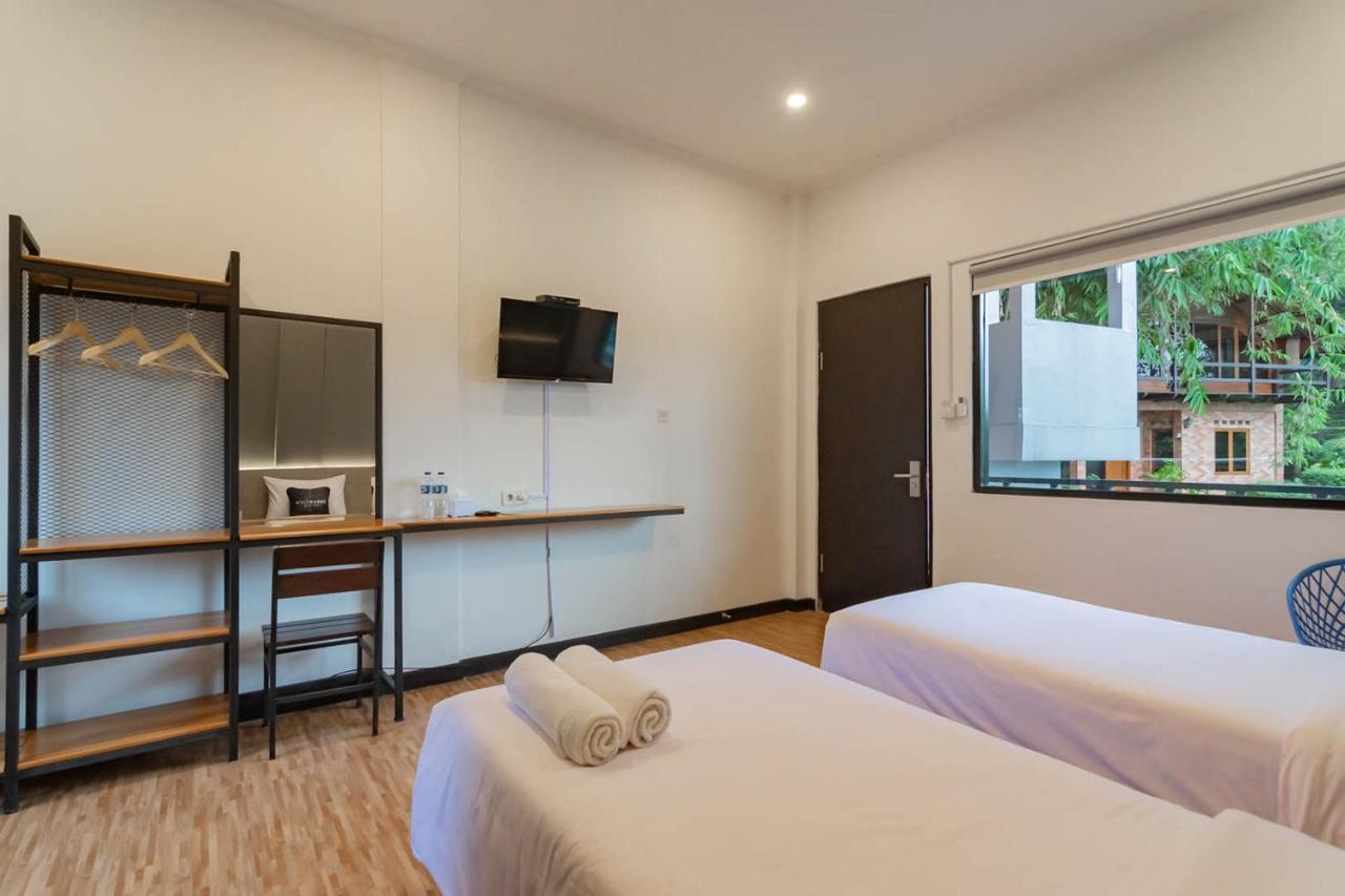 Urbanview Hotel Sagara 보고르 외부 사진